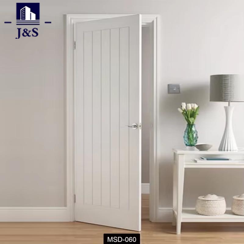 Modernong Puting Panloob na Pinto